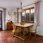 Large House With Big Garden Holiday home