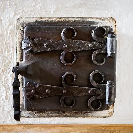 Large House With Big Garden *