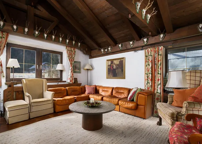 Large House With Big Garden * Hintersee